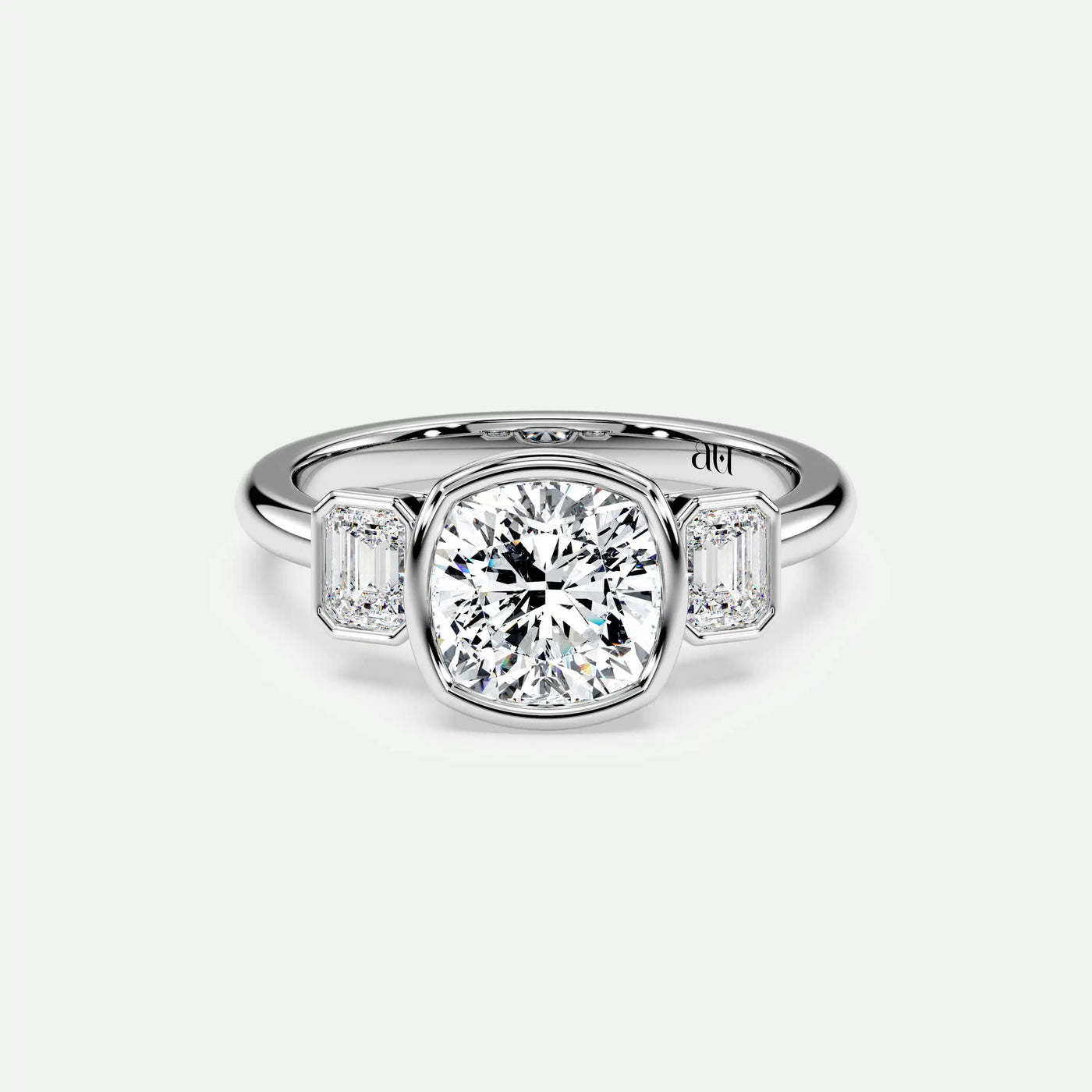 Cushion - Silver (White Gold)