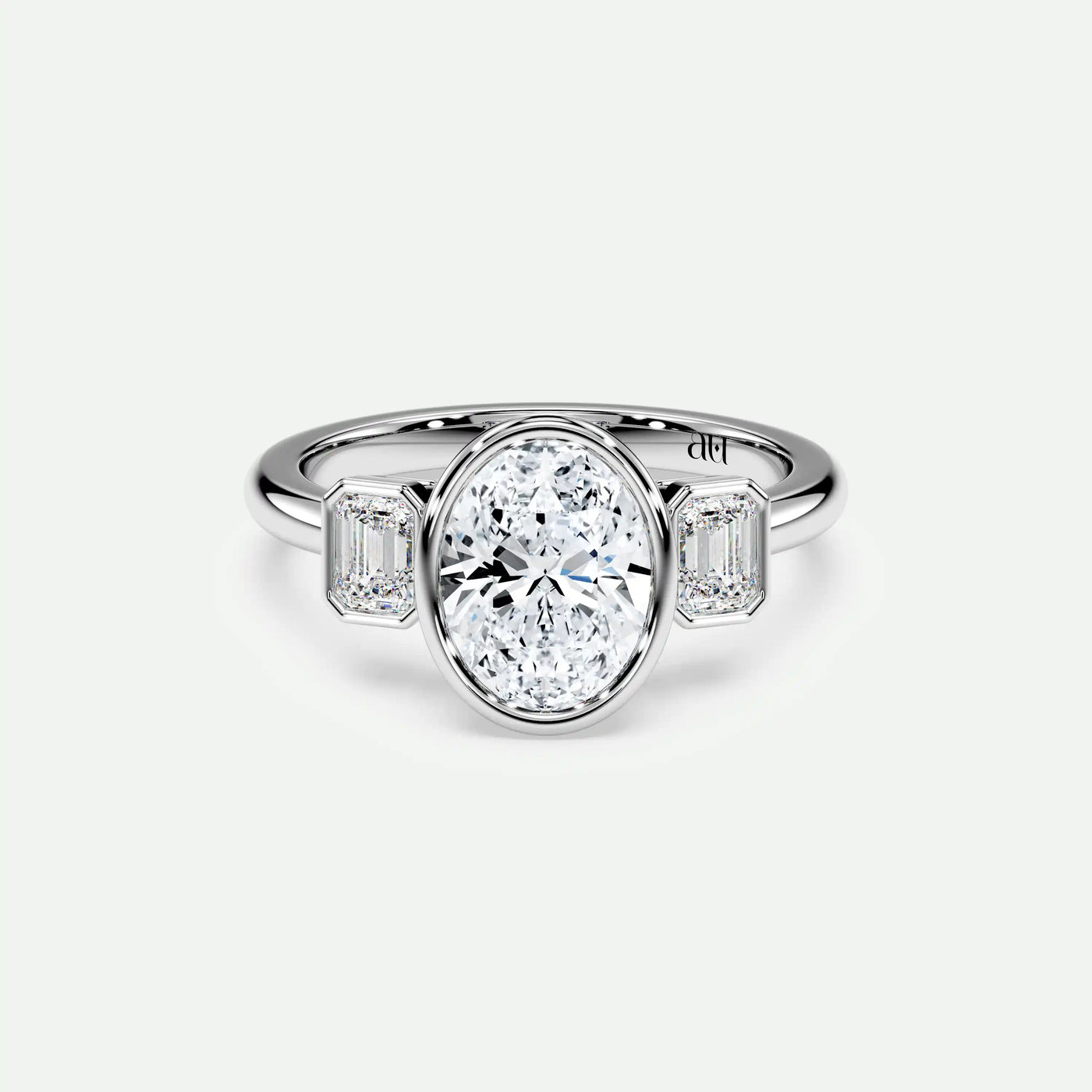Oval - Silver (White Gold)
