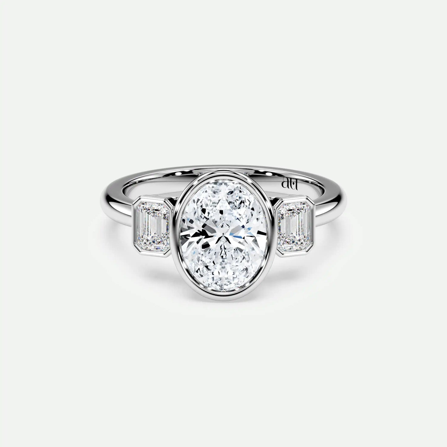 Oval - Silver (White Gold)
