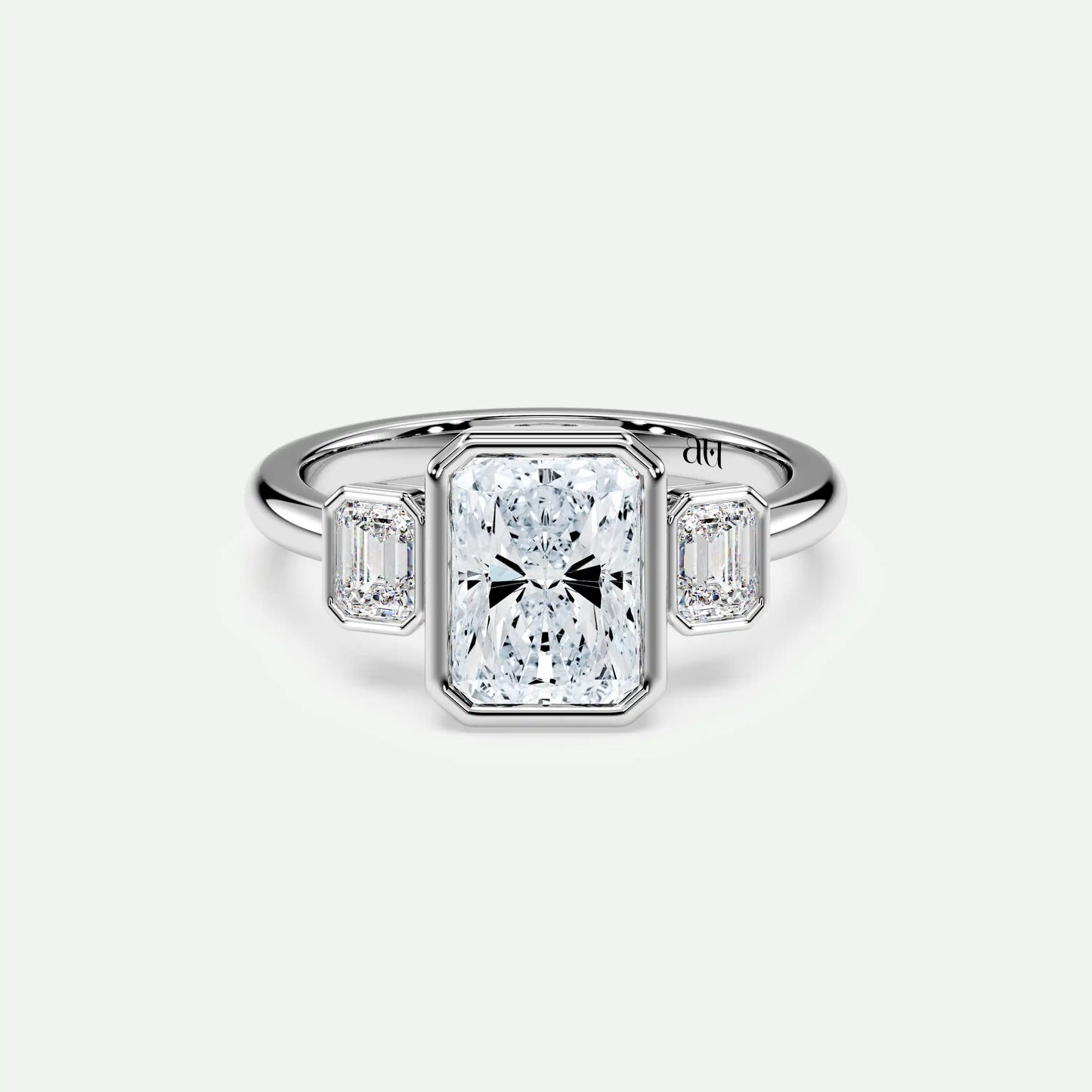 Radiant - Silver (White Gold)
