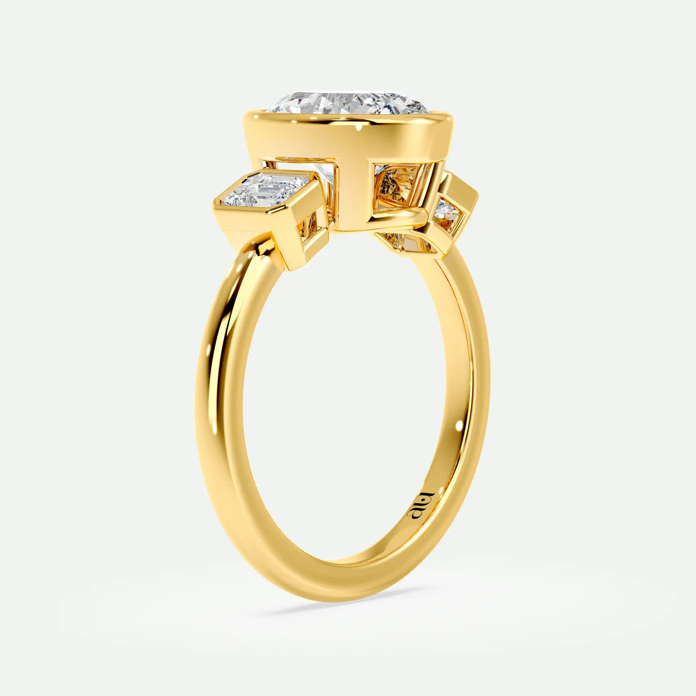 Oval - Silver (Yellow Gold)
