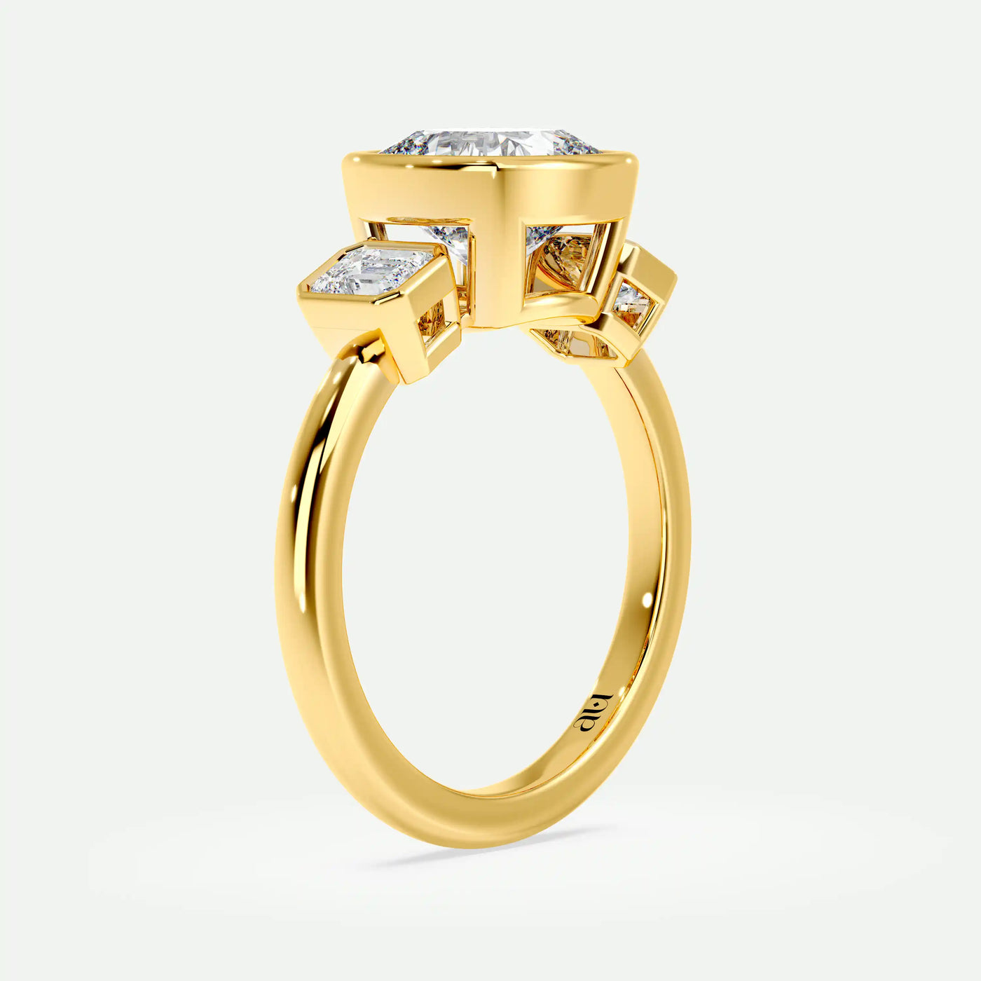 Cushion - Silver (Yellow Gold)

