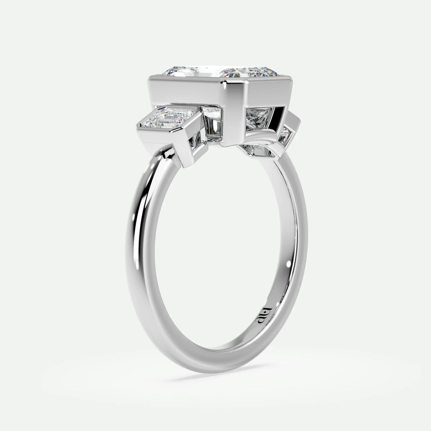 Radiant - Silver (White Gold)
