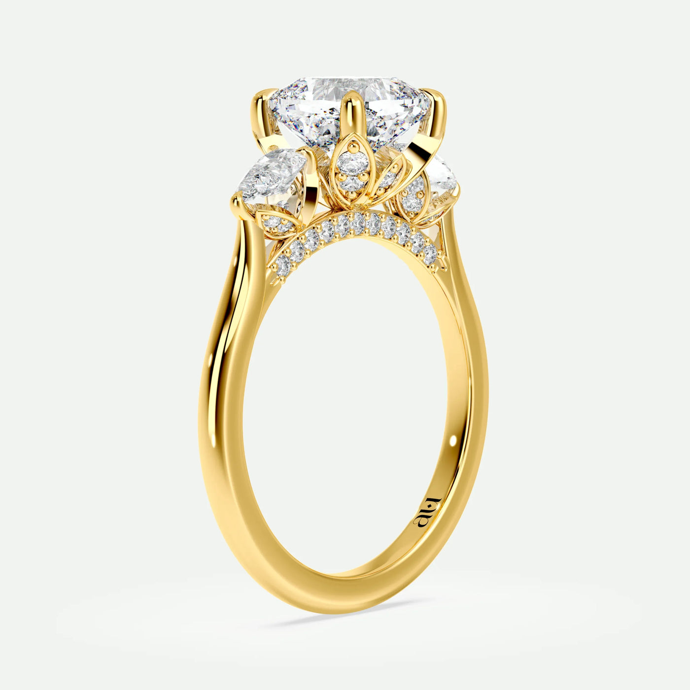 Cushion - Silver (Yellow Gold)