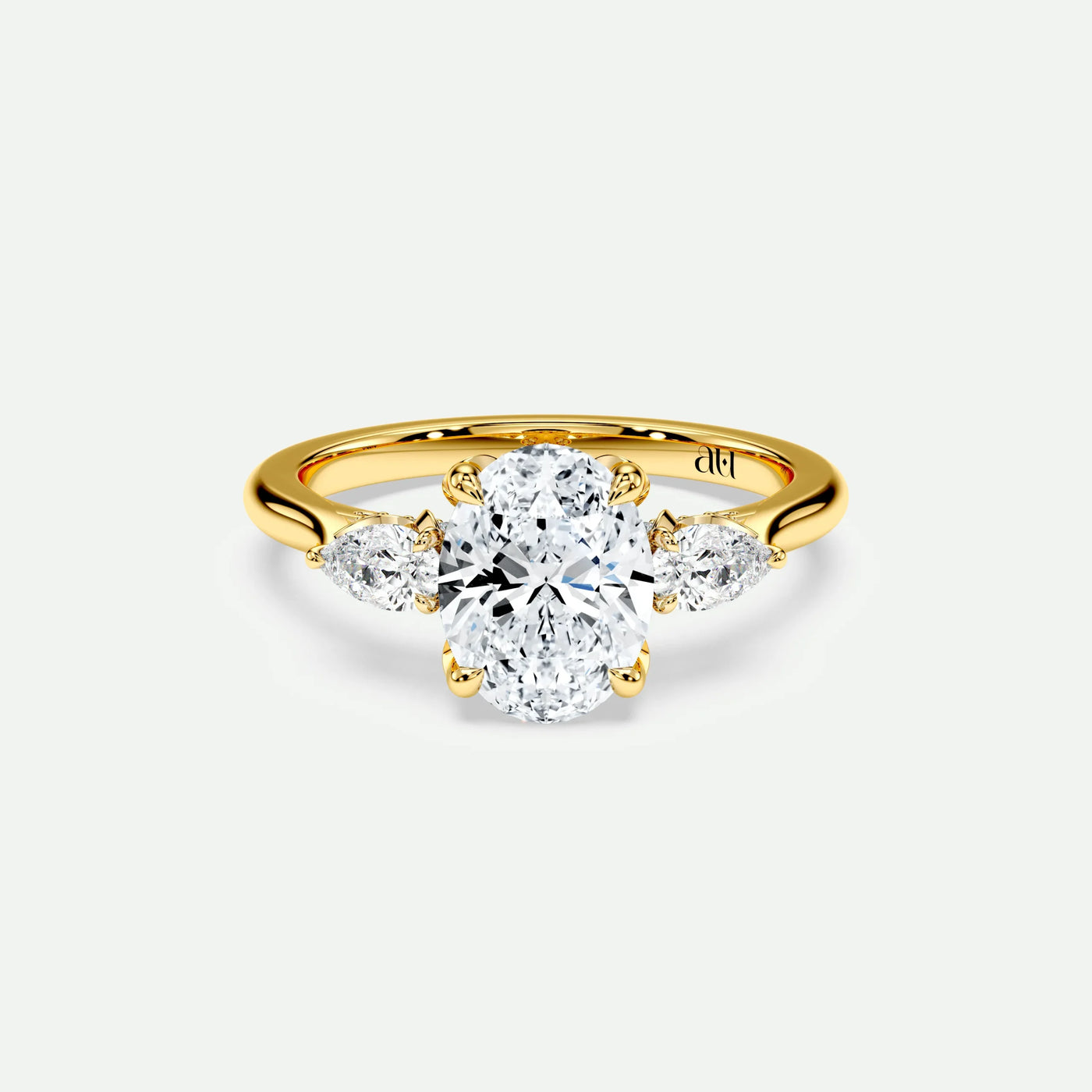 Oval - Silver (Yellow Gold)