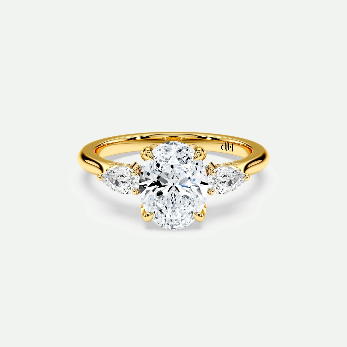 Oval - Silver (Yellow Gold)