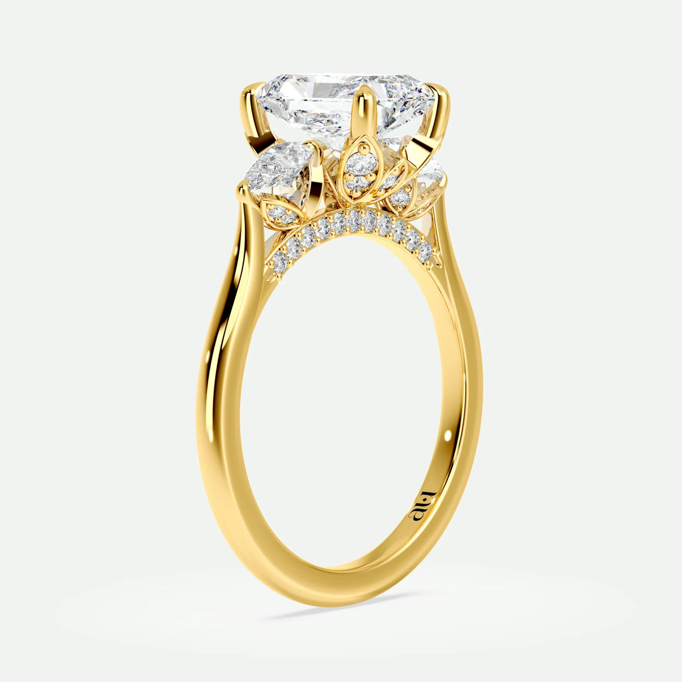 Radiant - Silver (Yellow Gold)