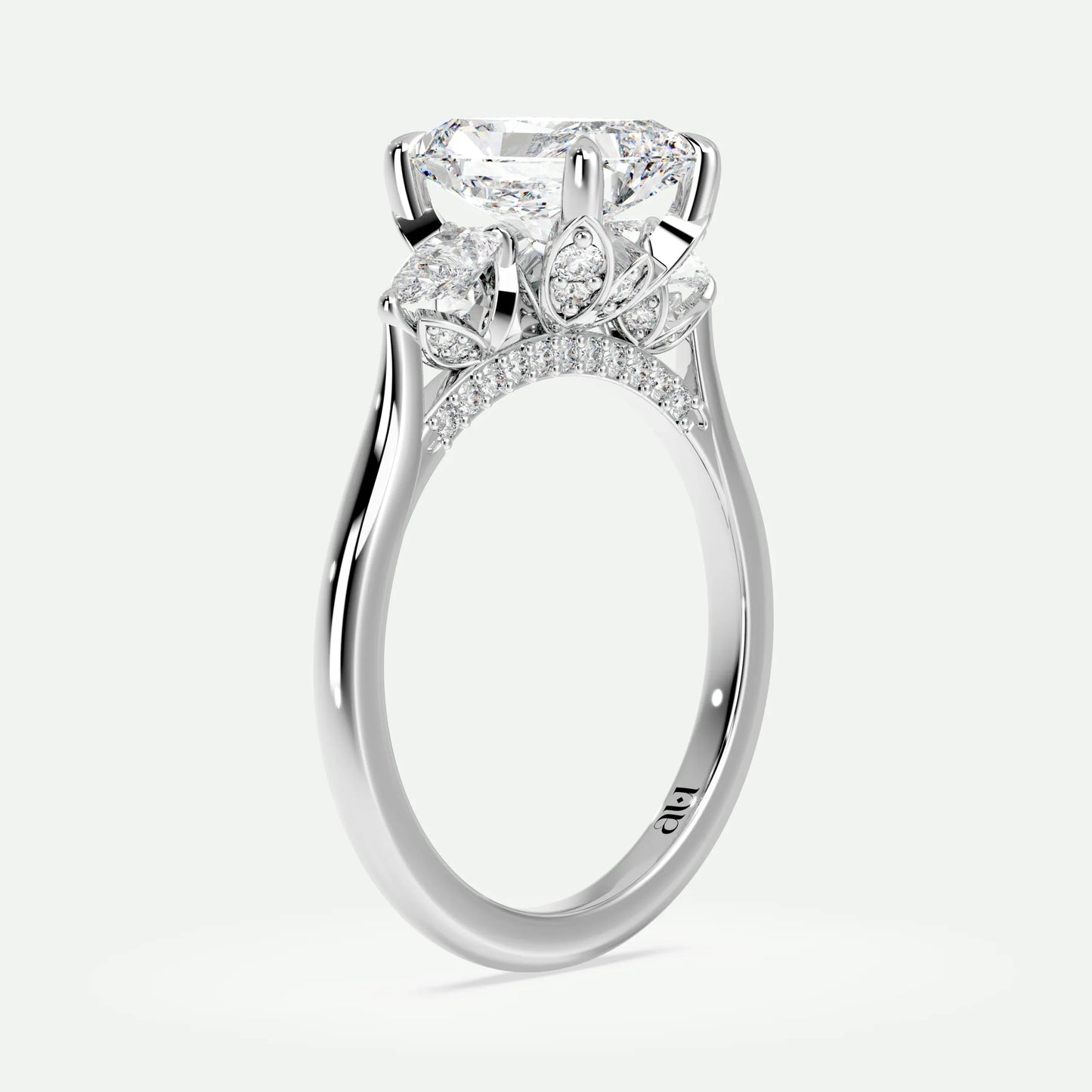 Radiant - Silver (White Gold)