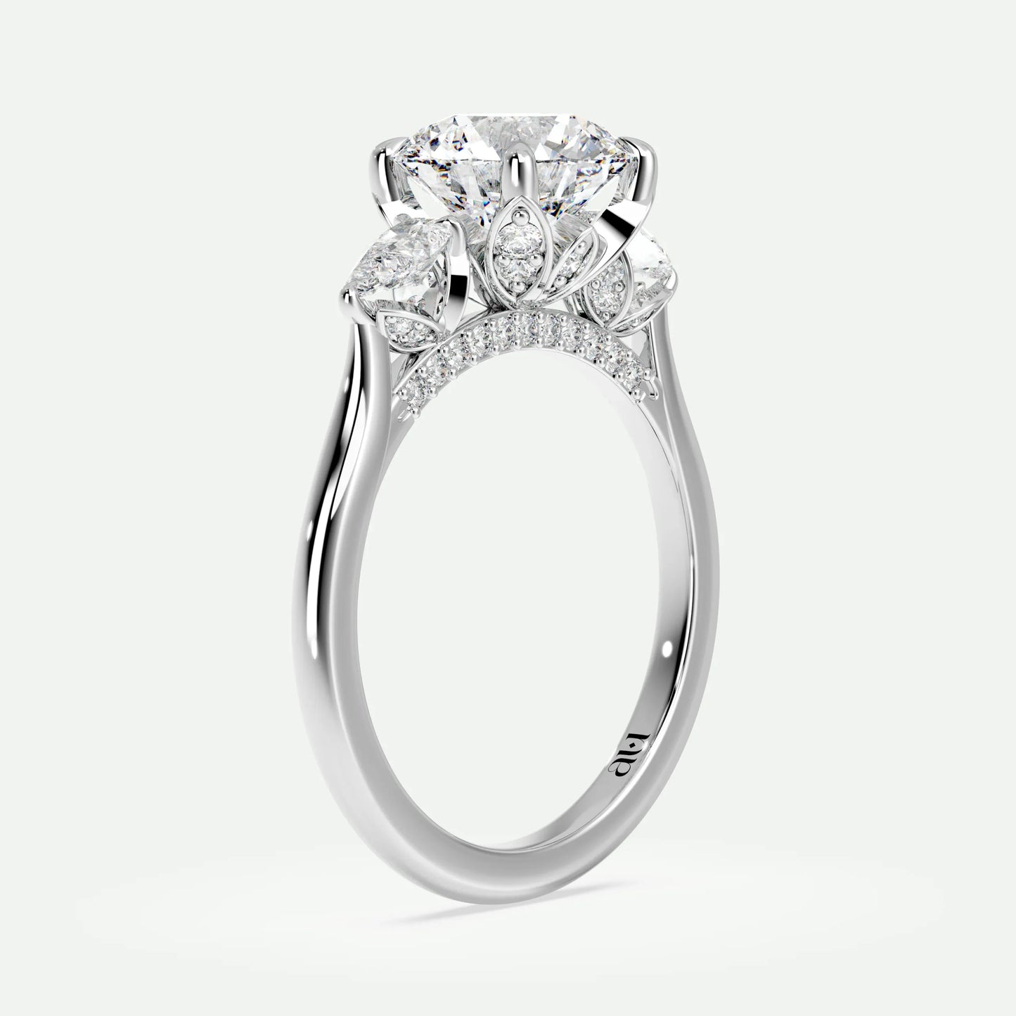 Round - Silver (White Gold)