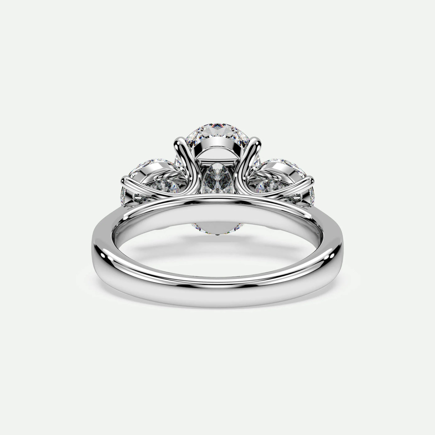 Oval - Silver (White Gold)