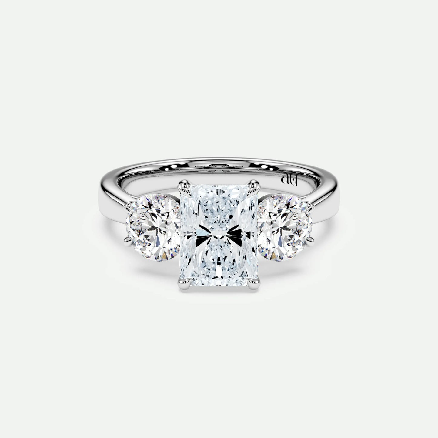 Radiant - Silver (White Gold)
