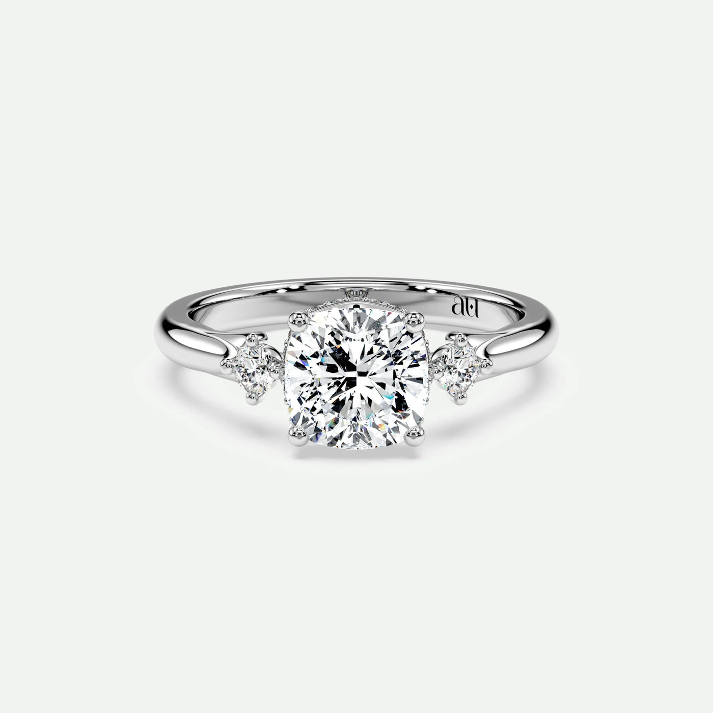 Cushion - Silver (White Gold)
