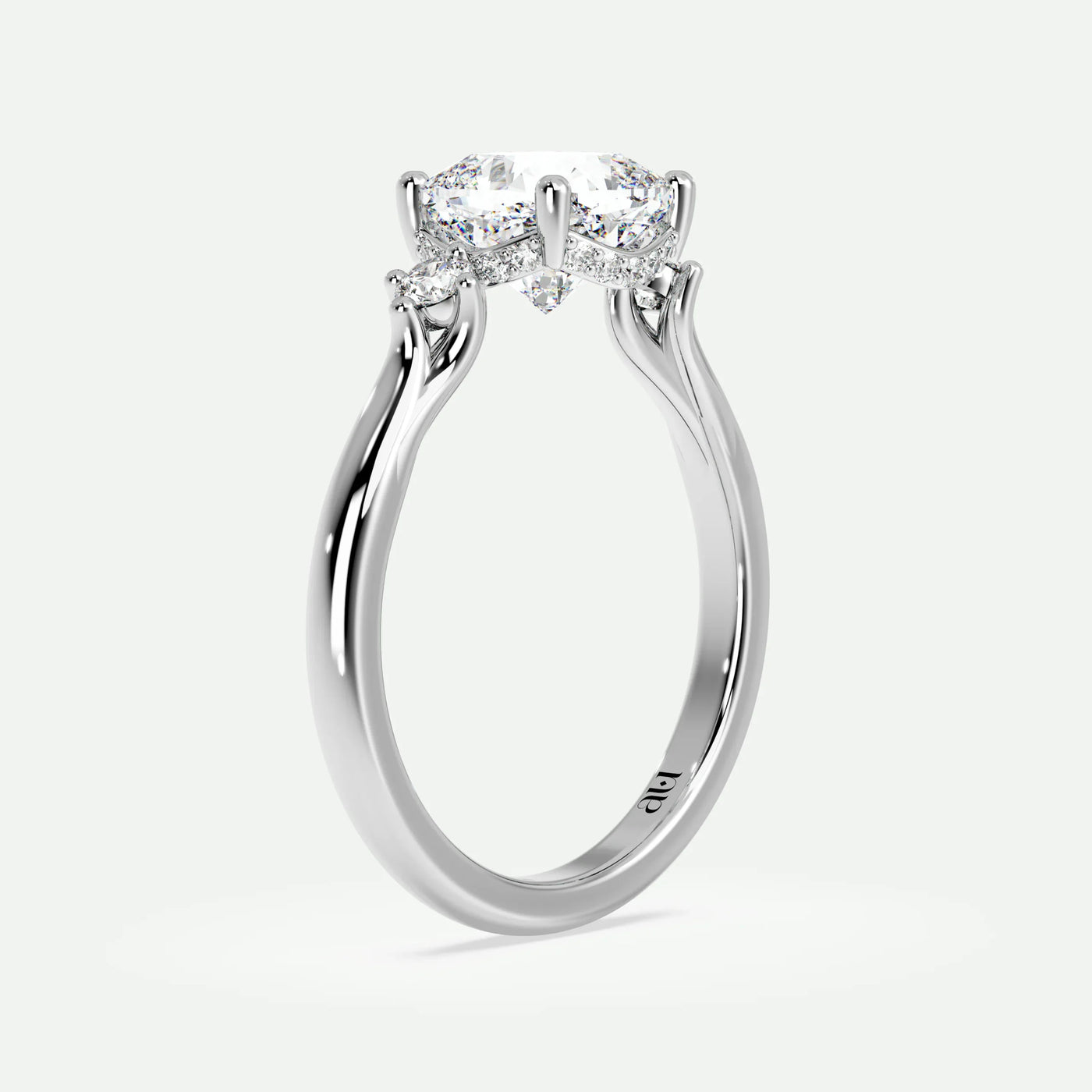 Cushion - Silver (White Gold)