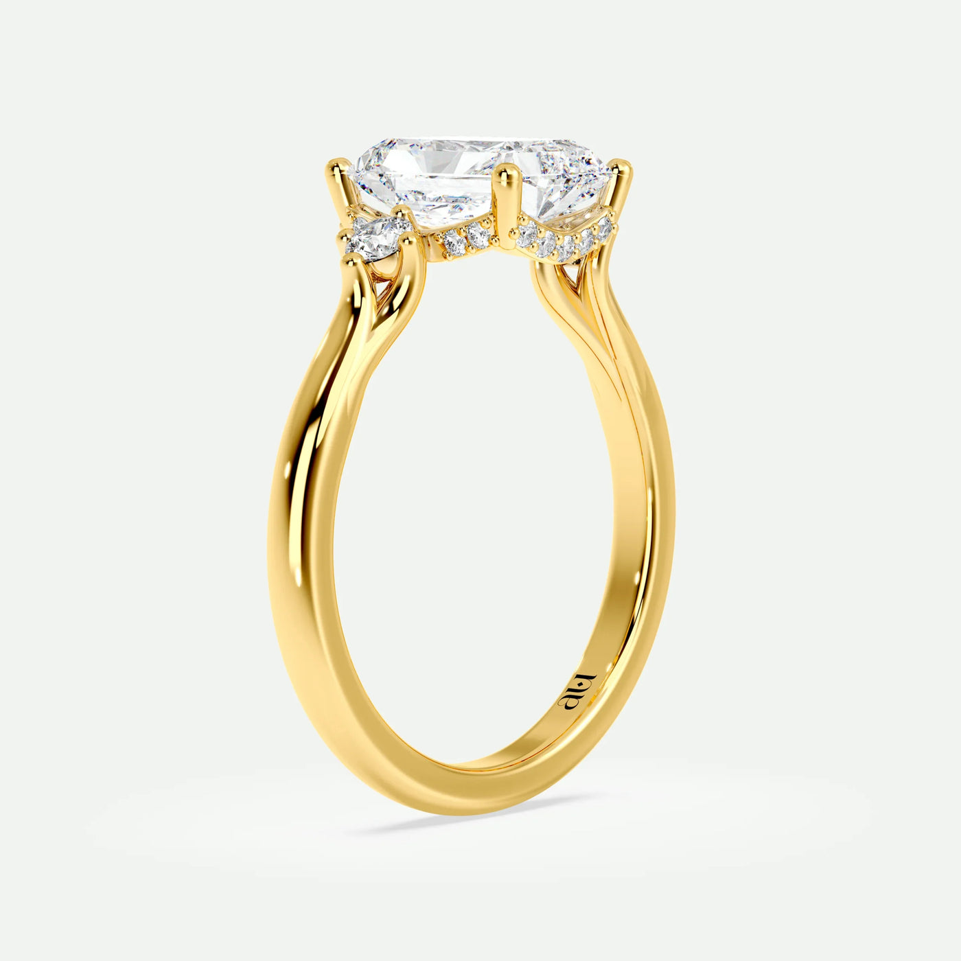 Radiant - Silver (Yellow Gold)
