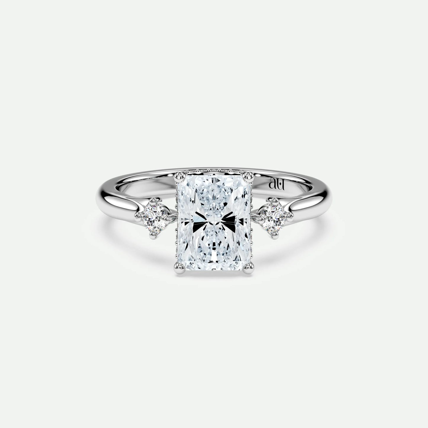 Radiant - Silver (White Gold)