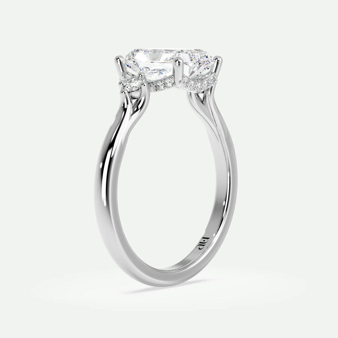 Radiant - Silver (White Gold)