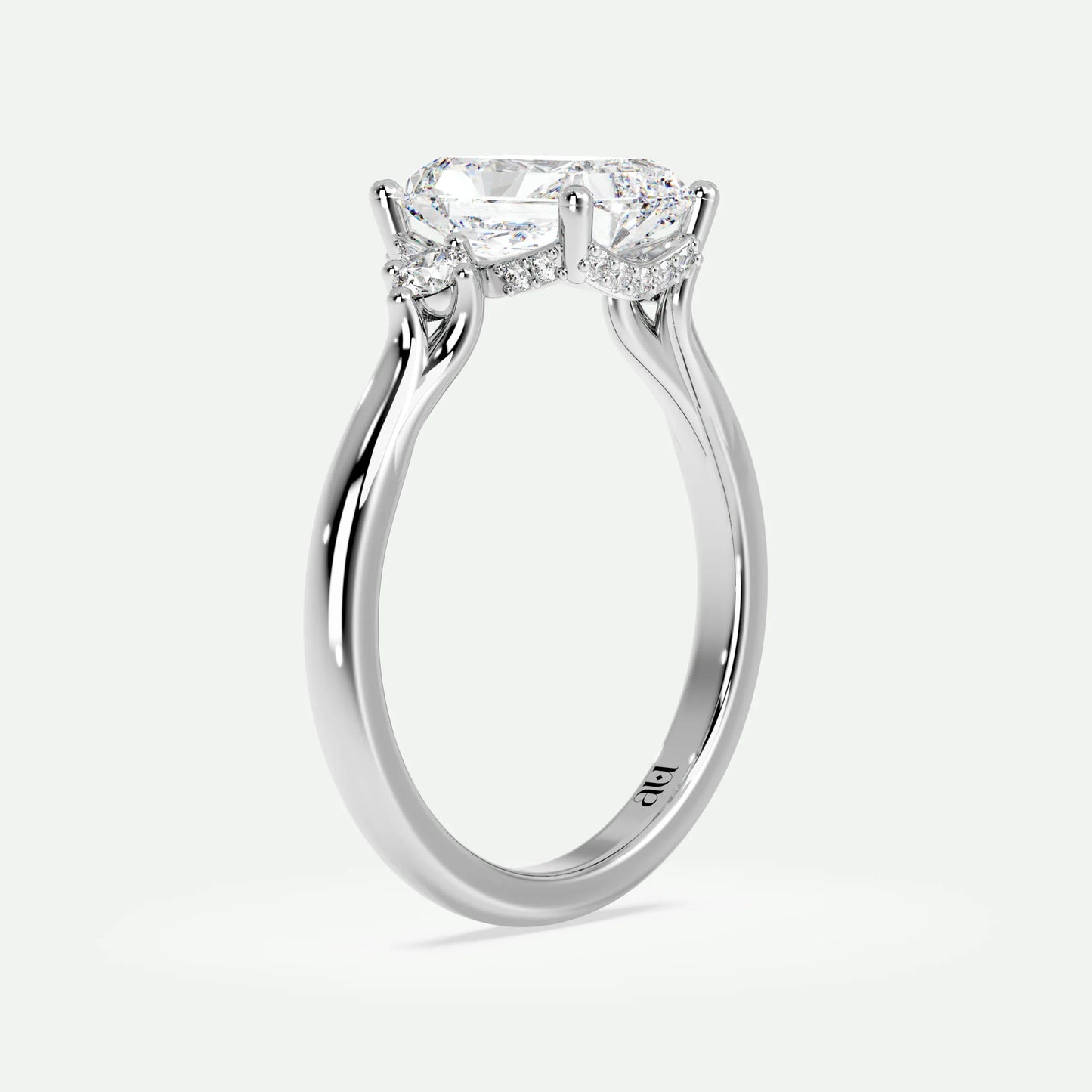 Radiant - Silver (White Gold)