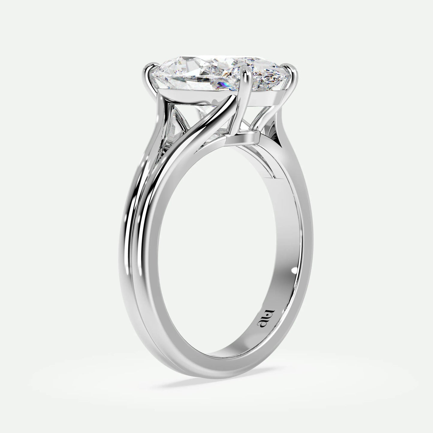 Oval - Silver (White Gold)