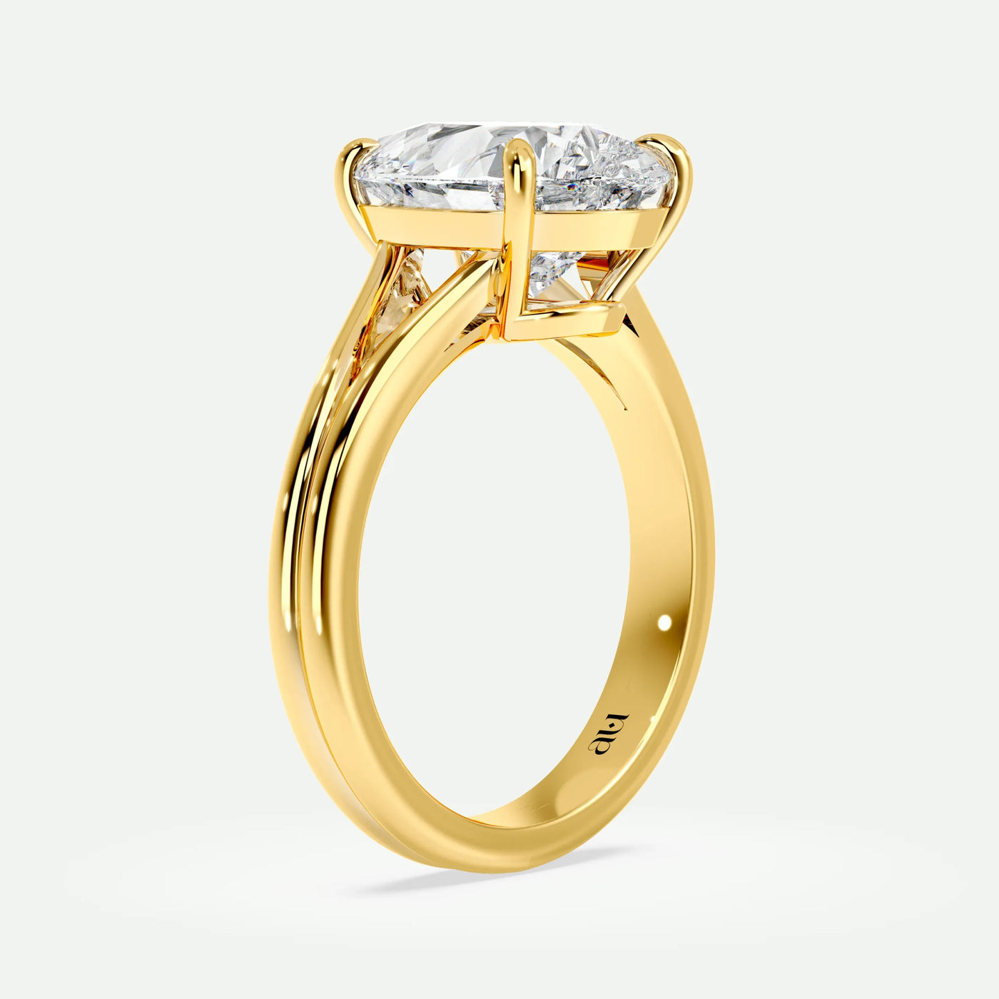Pear - Silver (Yellow Gold)