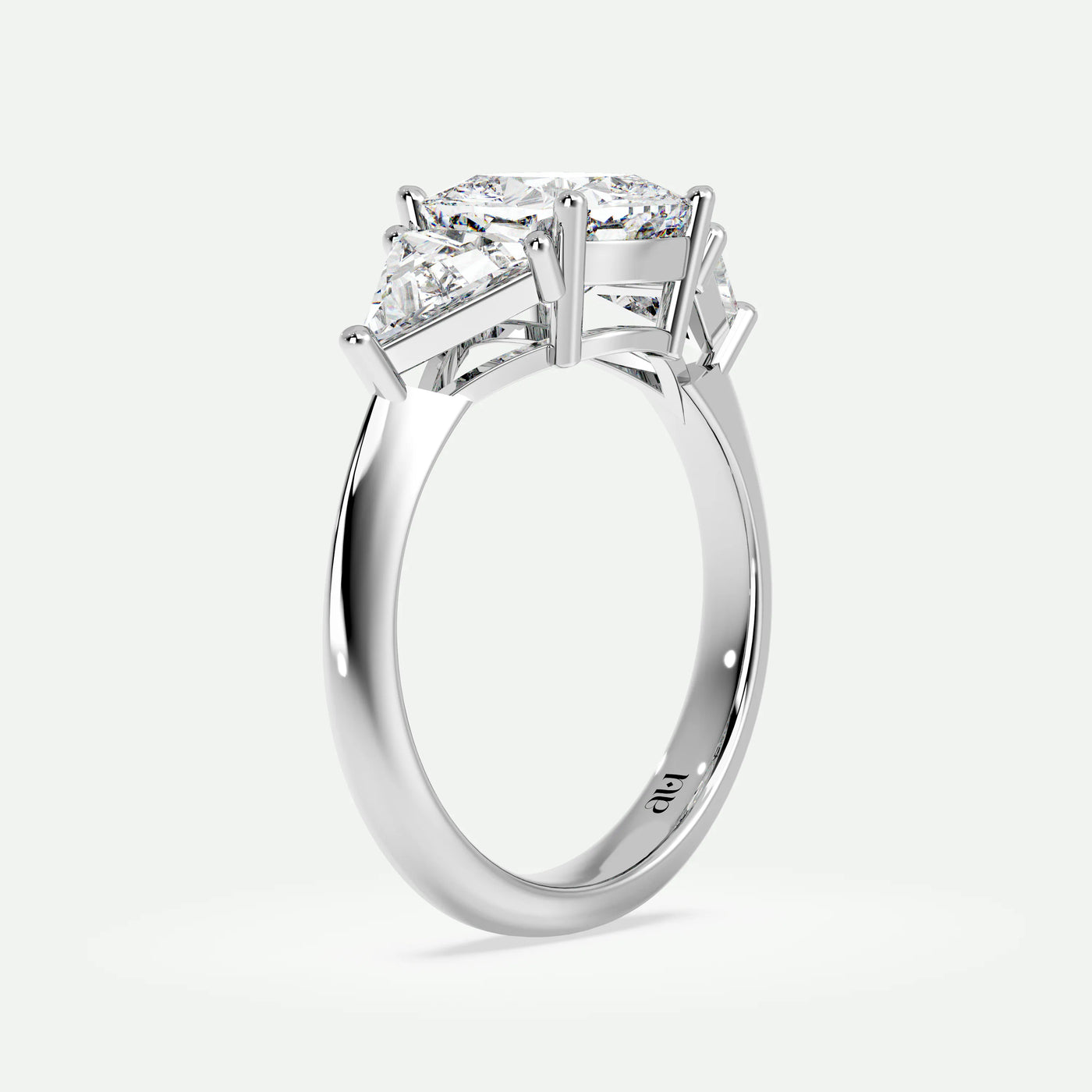 Cushion - Silver (White Gold)
