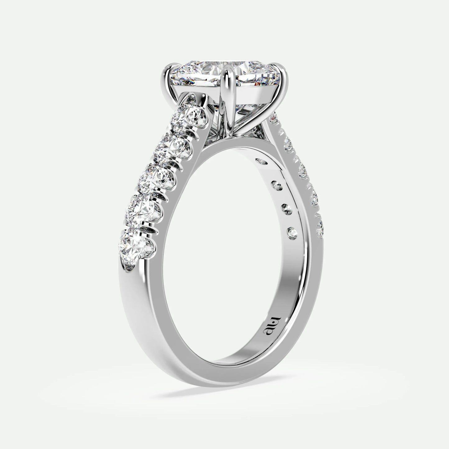 Cushion - Silver (White Gold)