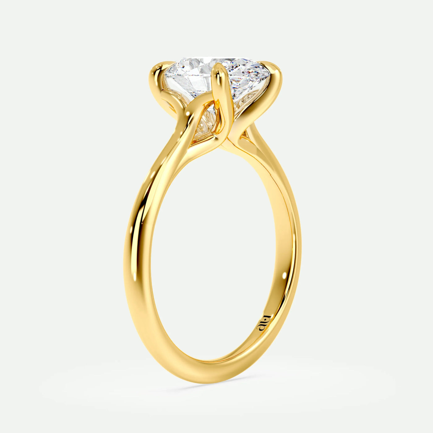 Oval - Silver (Yellow Gold)