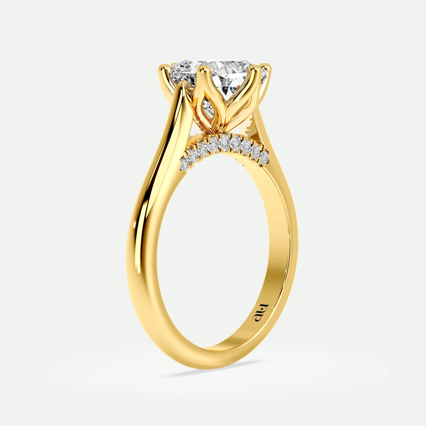 Cushion - Silver (Yellow Gold)