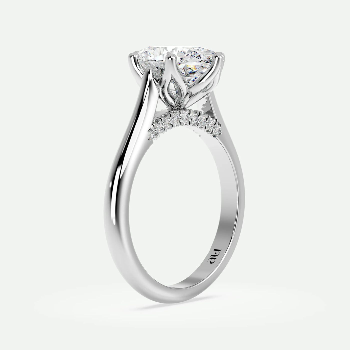 Oval - Silver (White Gold)