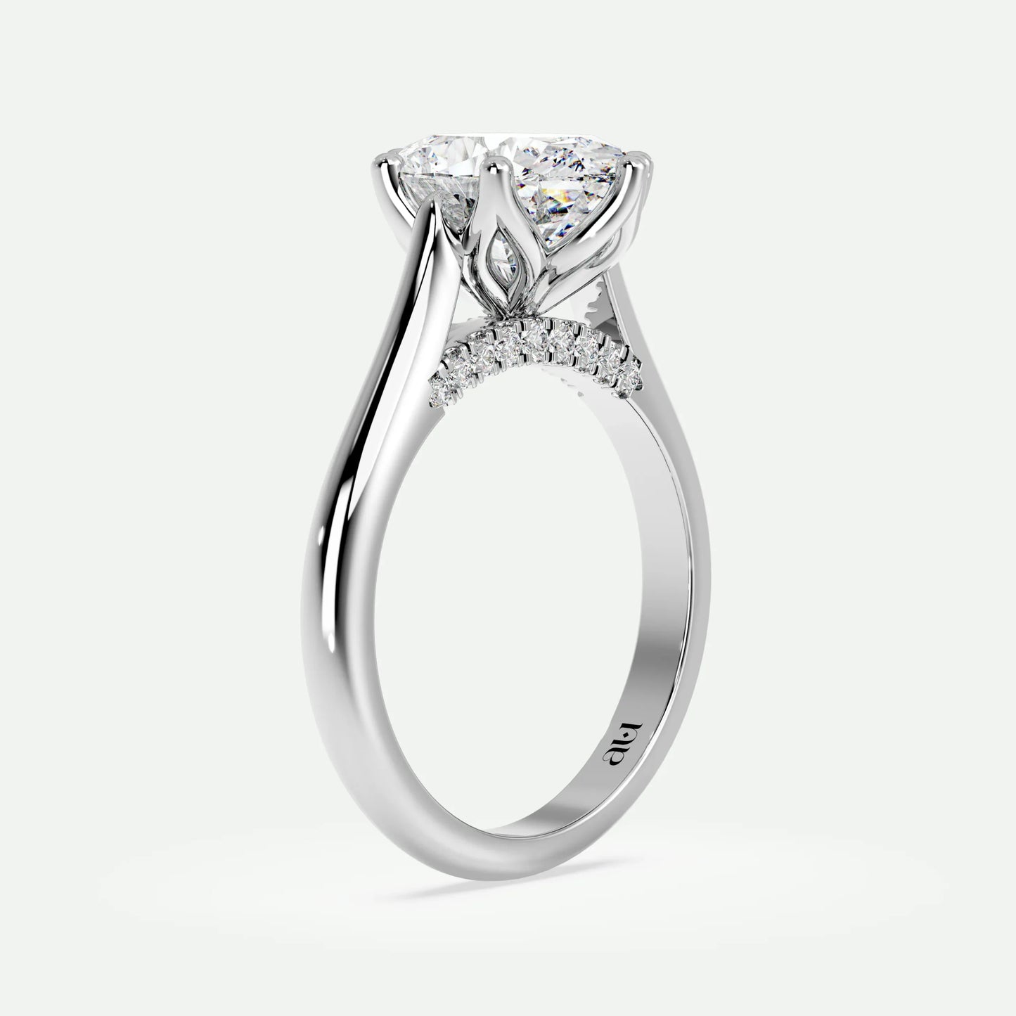 Oval - Silver (White Gold)